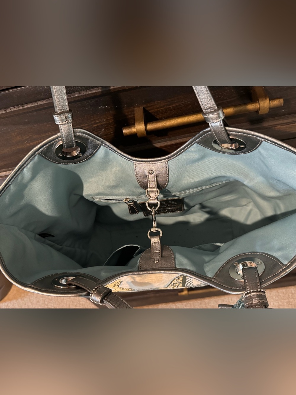 Rare Coach F19212 Starfish Beach Tote Canvas Teal Silver 2012 - Picture 7 of 15